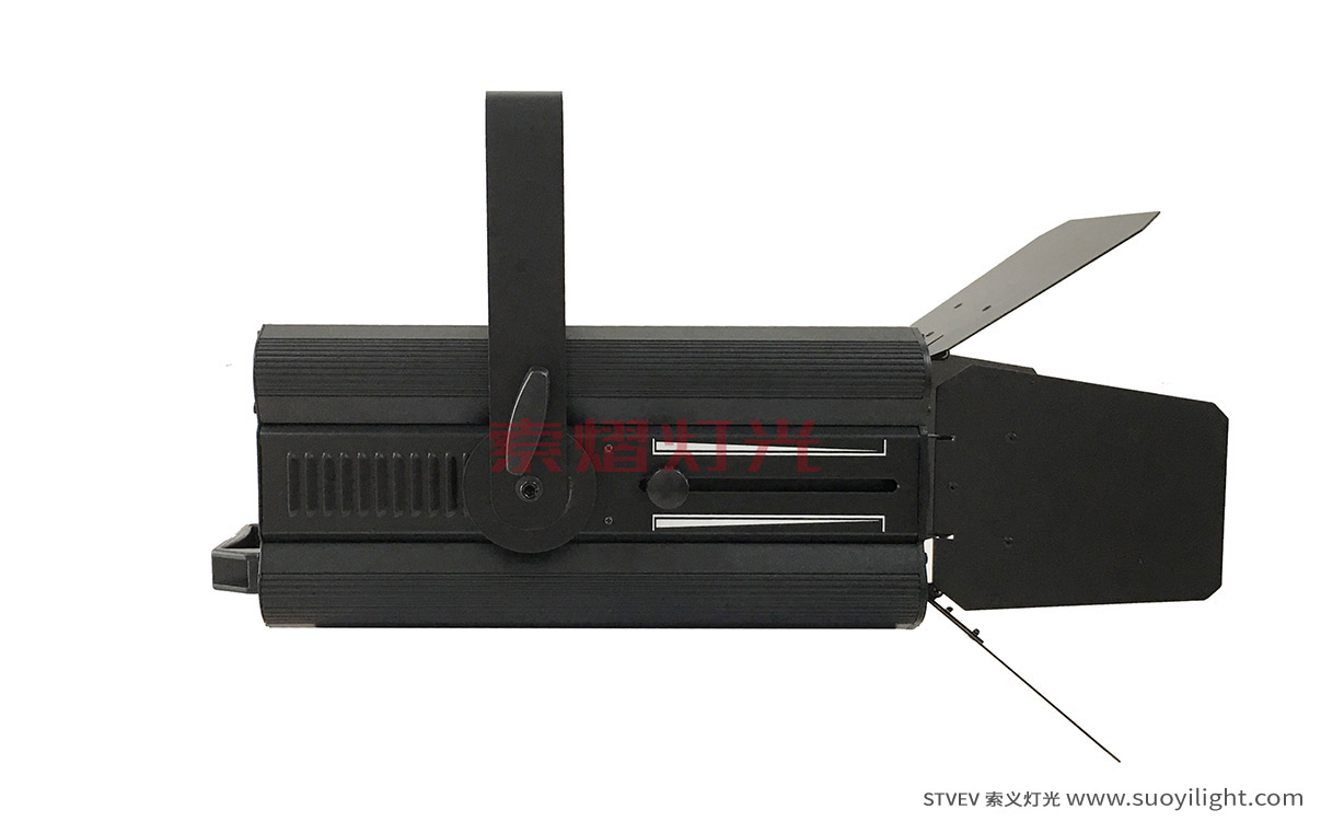 Chile200W LED Thread Zoom Spot Light