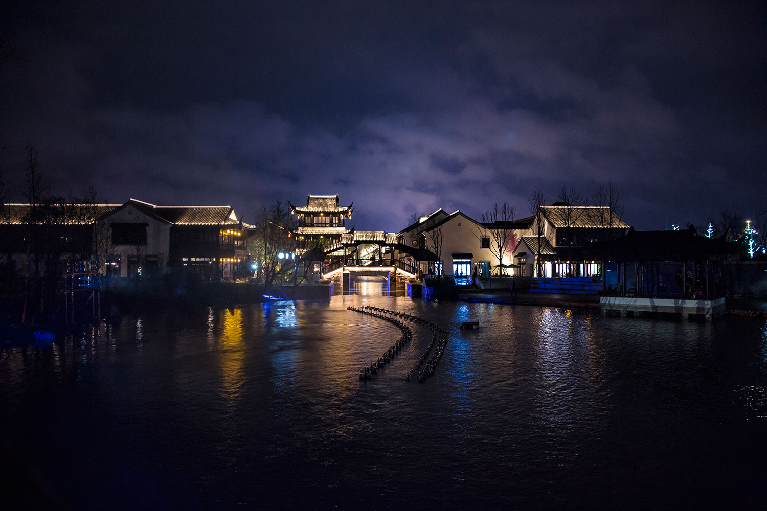 Chile新西塘水街亮化方案